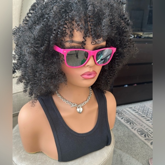 ✨NEW Stylish Hot Pink Sunglasses for Women - Picture 2 of 7